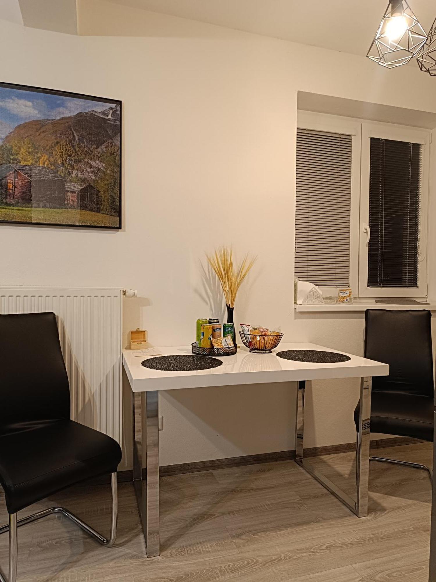 Tranquille Inn Apartment Kysucke Nove Mesto Exterior photo
