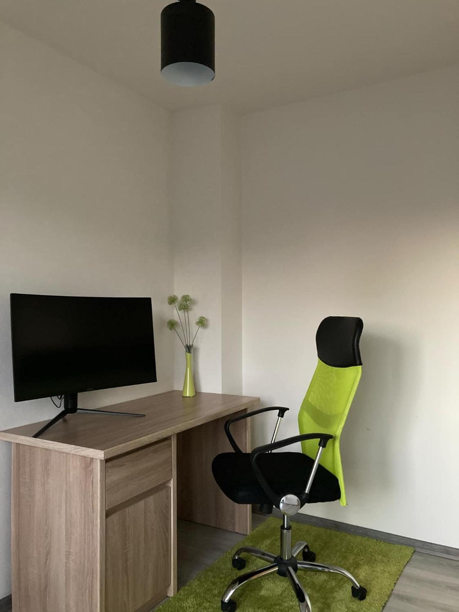 Tranquille Inn Apartment Kysucke Nove Mesto Exterior photo
